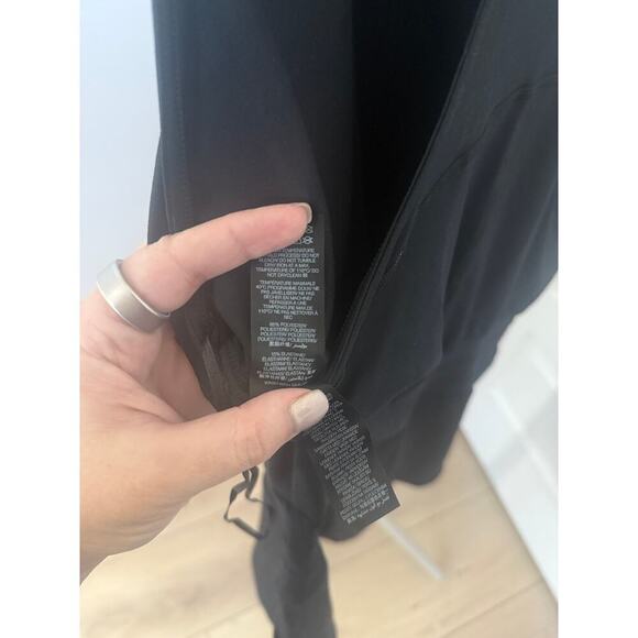 Sweaty Betty Gaia Yoga Dress Black‎ Size Medium - Picture 5 of 13
